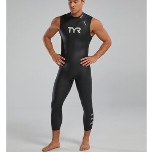 TYR Large men’s wetsuit
